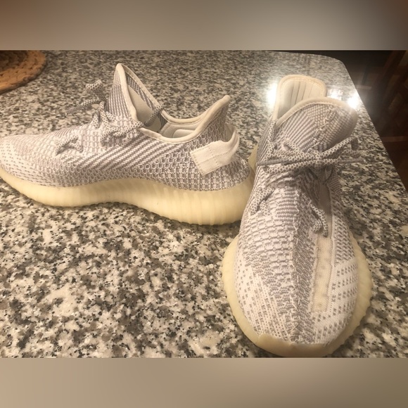 Adidas Yeezy Boost 350, non reflective Size US 10